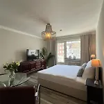 Gehobenes Im Zentrum بريمين