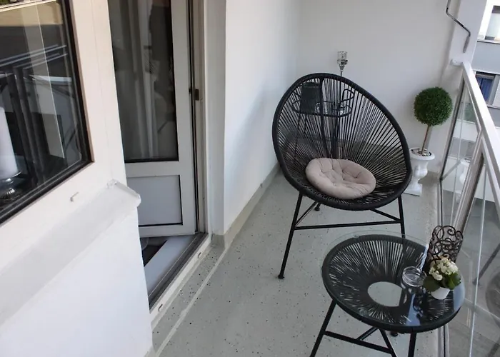 Apartament Gehobenes Im Zentrum *